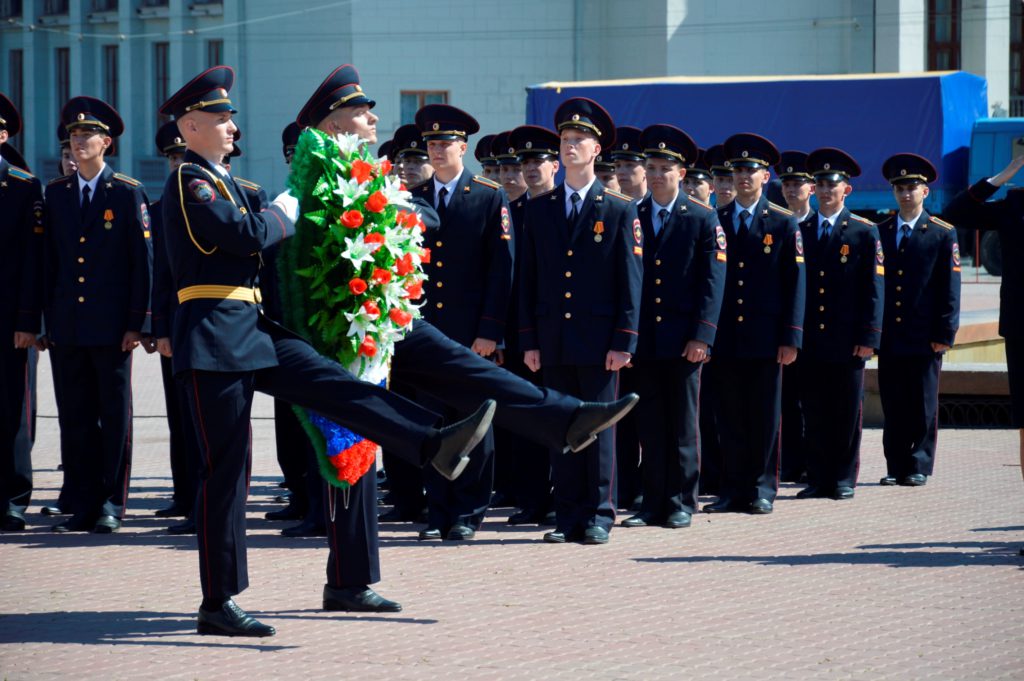 130 лейтенантам полиции УрЮИ МВД вручили дипломы о высшем образовании