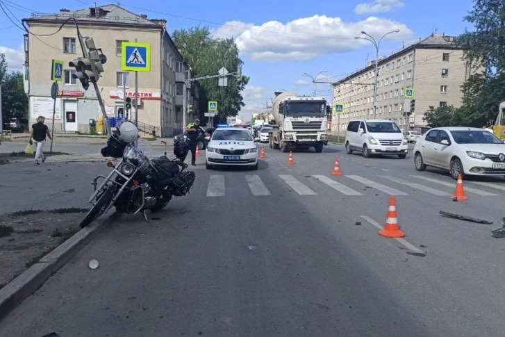 За один день в Екатеринбурге произошли три ДТП с участием мотоциклистов